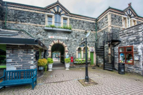 Гостиница Alpine Apartments Snowdonia  Бэтси Коуд